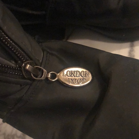 London Fog Weatherproof “Andrea” boots w/Faux Fur - Picture 3 of 8